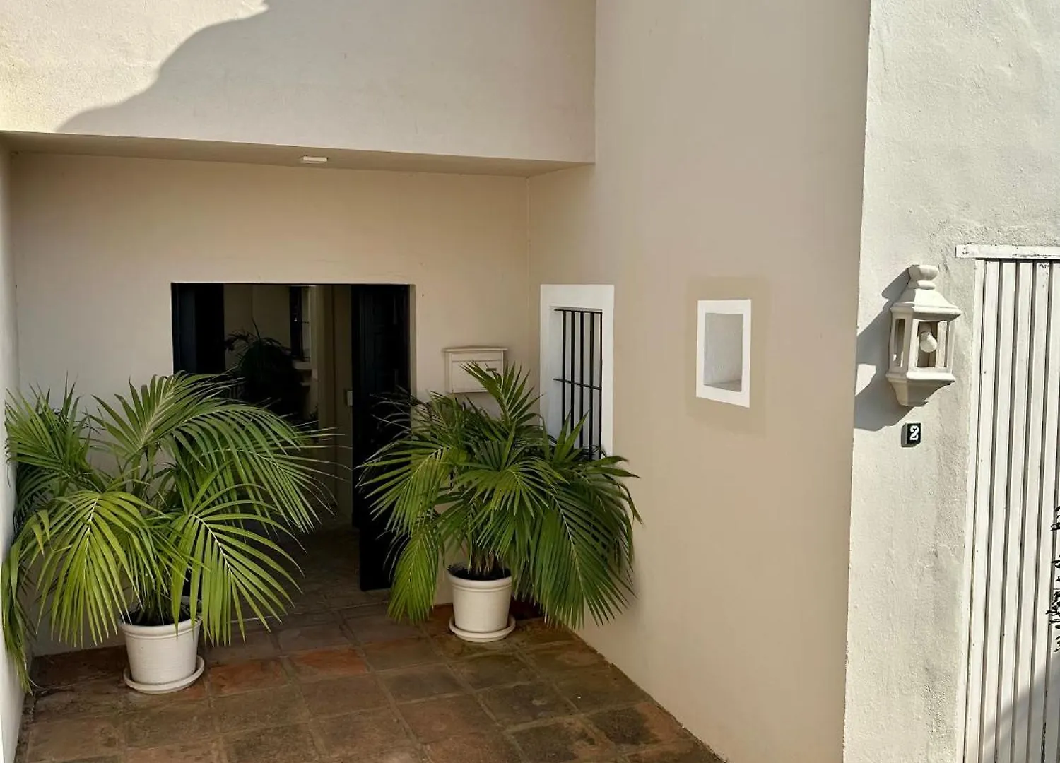 Patio Room Sotogrande Homestay